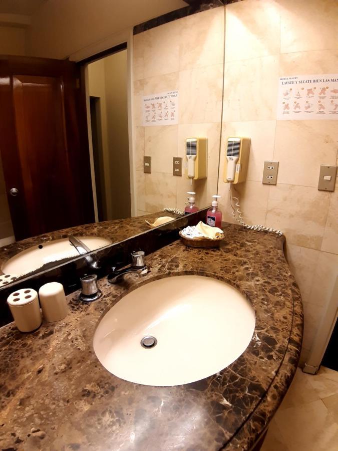 לימה Hotel Maury מראה חיצוני תמונה